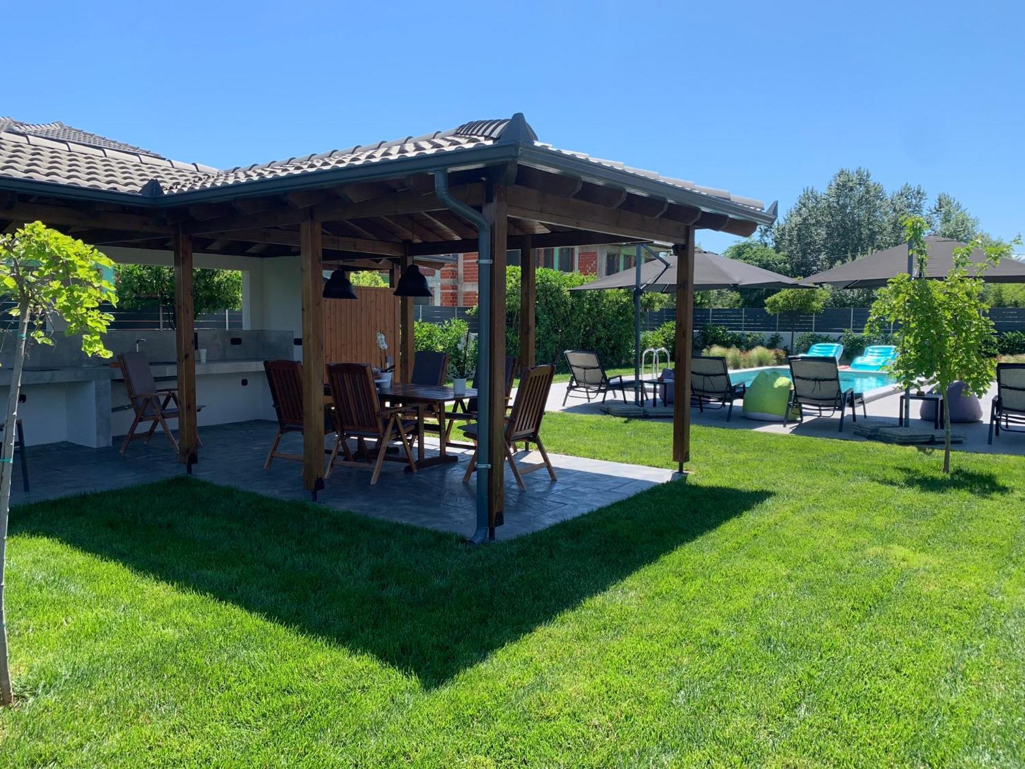 Luxury With Pool Vila